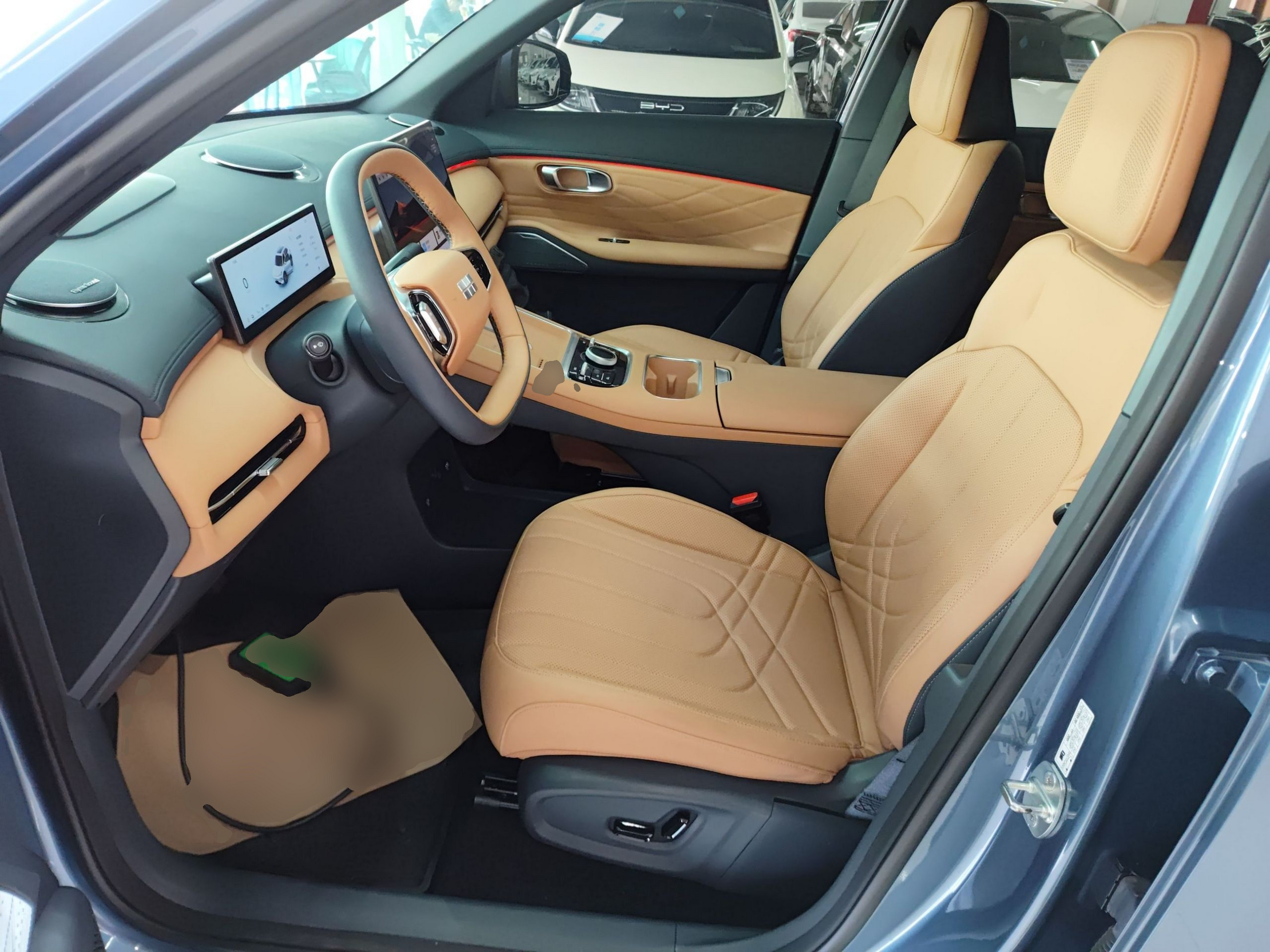 المقاعد الأمامية داخل السيارة