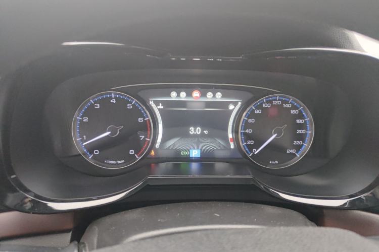 Used GAC Trumpchi GS8 2017 320T Two-Wheel Drive Luxury Smart Connectivity Version (7 Seats)
