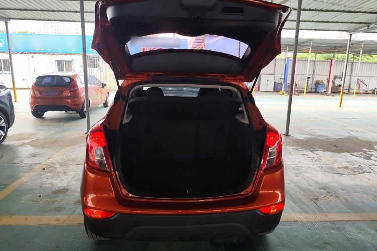 Used Buick Encore 2017 18T Automatic Two-Wheel Drive Urban Fashion Model
