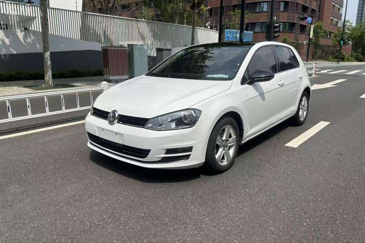 Used Volkswagen Golf 2017 230TSI Automatic Comfort Edition – Celebrating Milestone of One Million Units
