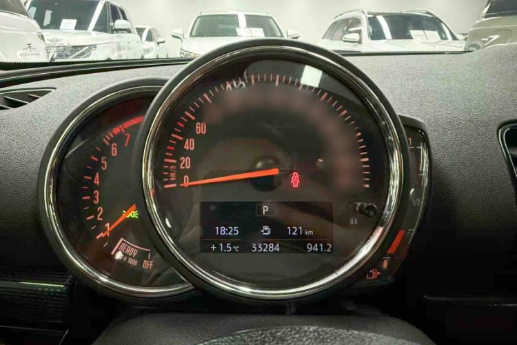 Used  Clubman 2016 Revised 1.5T COOPER
