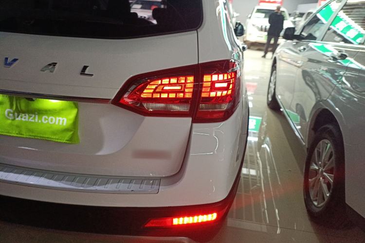 Used Haval H6 2015 Sport Edition 1.5T Automatic Two-Wheel Drive Luxury Model