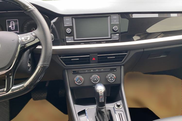 Used Volkswagen Lavida 2019 1.5L Automatic Comfort Edition China VI Standard
