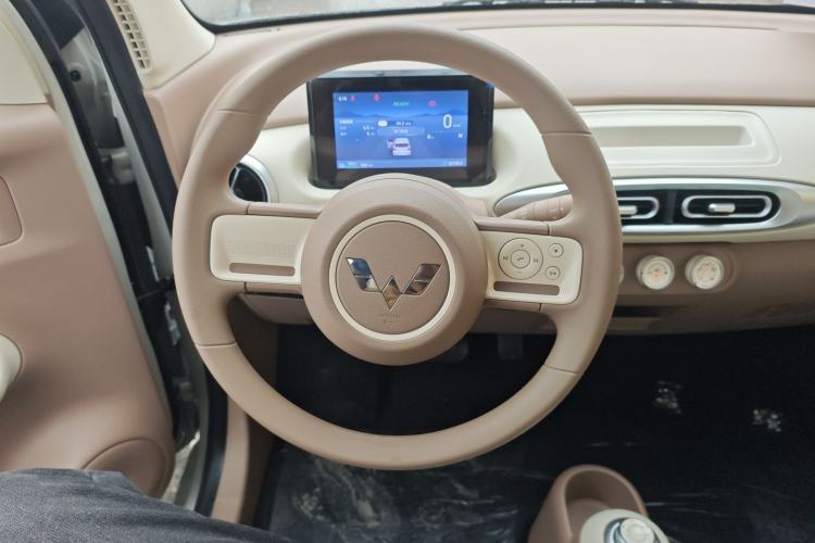 Used Wuling Hongguang MINIEV 2025 Four-Door Version Advanced Edition
