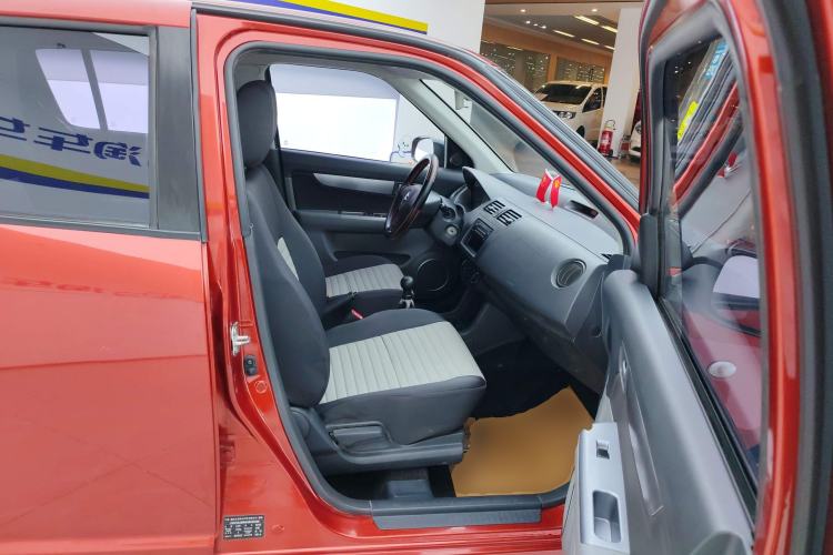 Used Suzuki Swift 2014 1.3L Manual Standard Edition