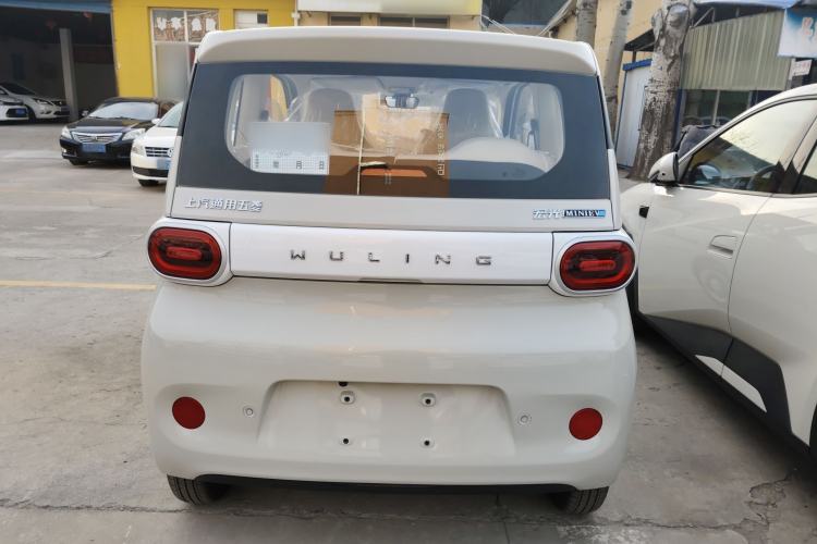 Used Wuling Hongguang MINIEV 2024 3rd Generation 215km Youth Edition
