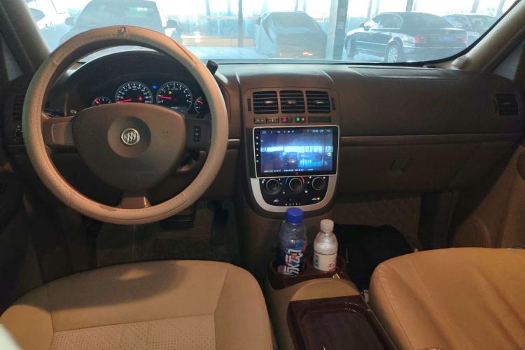 Used Buick GL8 2014 2.4L Classic Edition
