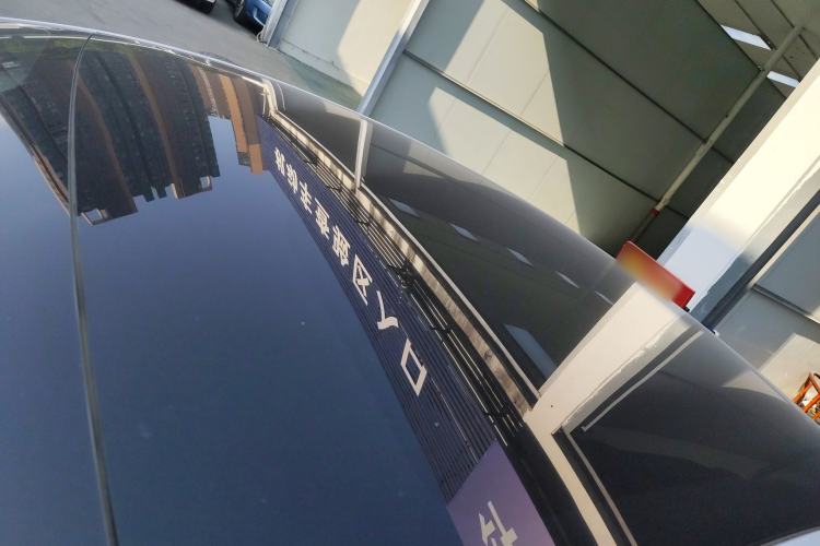 Used  E8 2024 550 km Range Rear-Wheel-Drive PRO