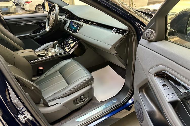 Used Land Rover Range Rover Evoque 2020 249 PS R-DYNAMIC SE Sport Technology Edition