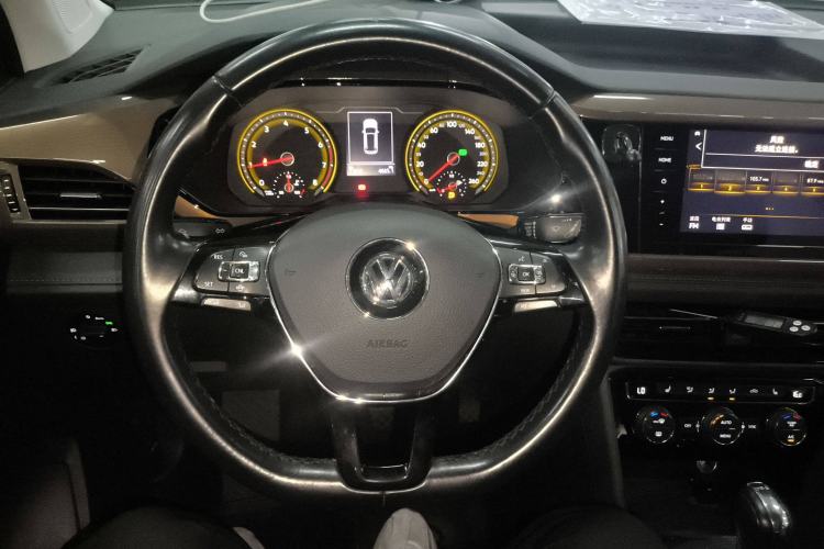 Used Volkswagen Tharu 2020 280TSI Two-Wheel Drive Luxury Edition China VI Standard
