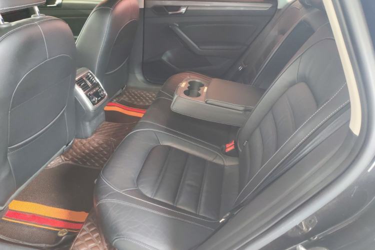 Used Volkswagen Passat 2017 330TSI DSG Luxury Edition
