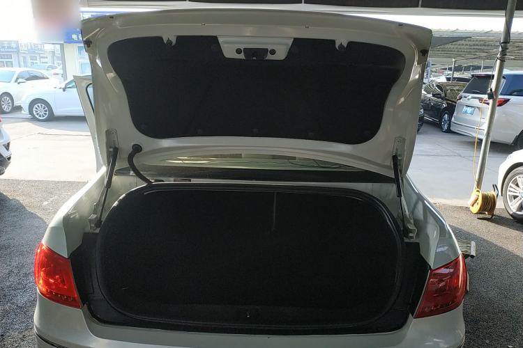 Used Peugeot 408 2013 2.0L Automatic Comfort Edition