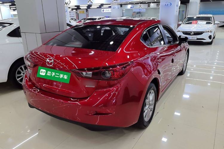 Used Mazda Mazda 3 Axela 2016 Sedan 1.5L Automatic Comfort Model