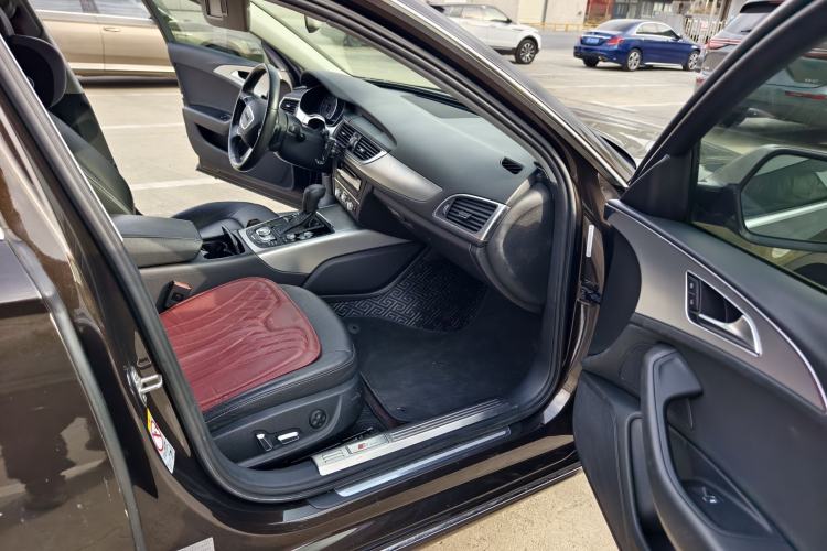 Used Audi A6L 2018 30th Anniversary Edition 35 TFSI Fashion Model
