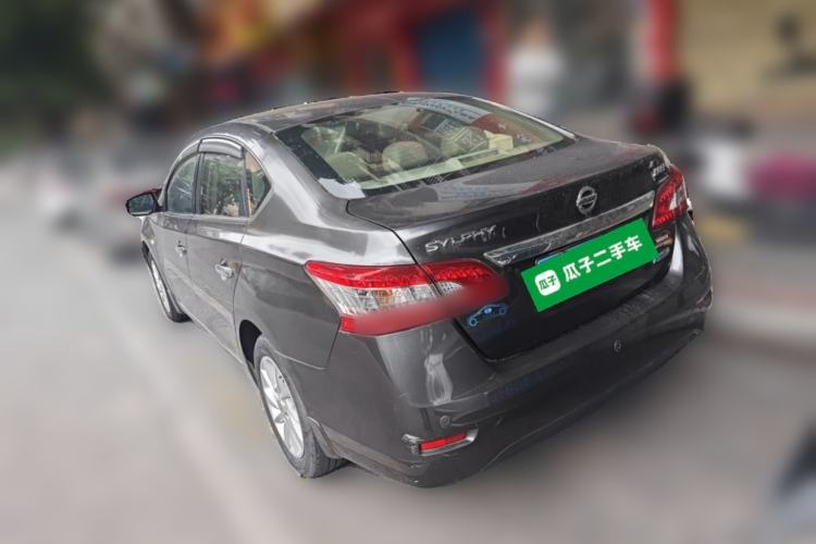 Used Nissan Sylphy 2014 1.6XV CVT Deluxe Edition

