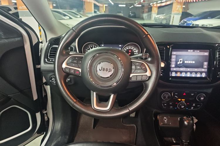 Used  Compass 2020 220T Automatic Elite Edition
