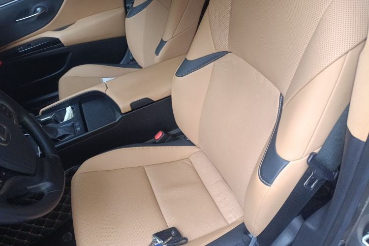 Used Lexus ES 2022 200 Excellence Edition
