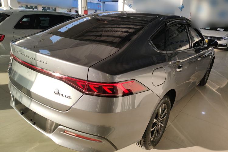 Used BYD Qin PLUS 2024 HONOR Edition DM-i 55KM Leading Model
