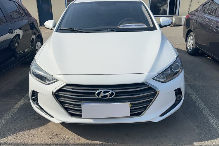 Used Hyundai Elantra 2016 1.6L Automatic ZhiXuan – Elite Version
