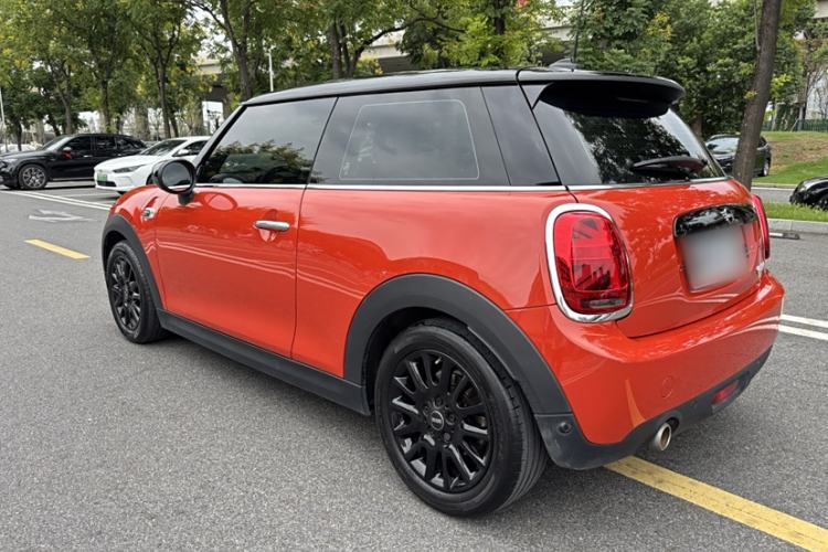 Used  MINI 2021 1.5T COOPER Classic Edition
