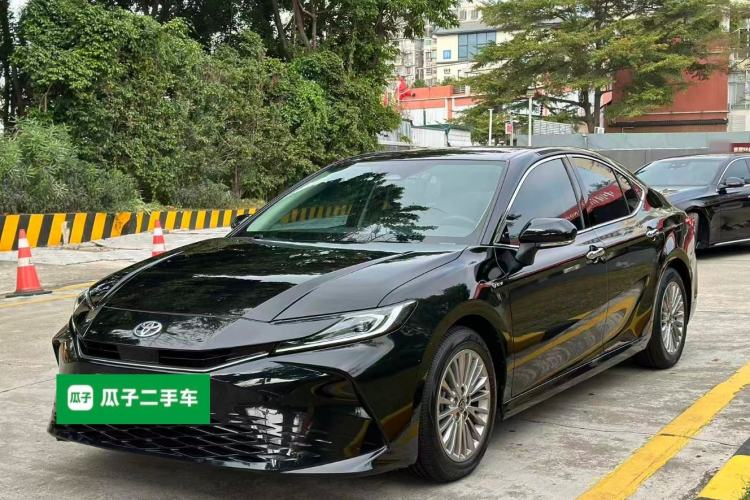 Used Toyota Camry 2024 Dual-Motor 2.0 HGVP Luxury Edition