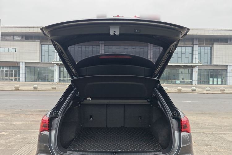 Used Audi Q3 2021 40 TFSI Fashion Dynamic Model
