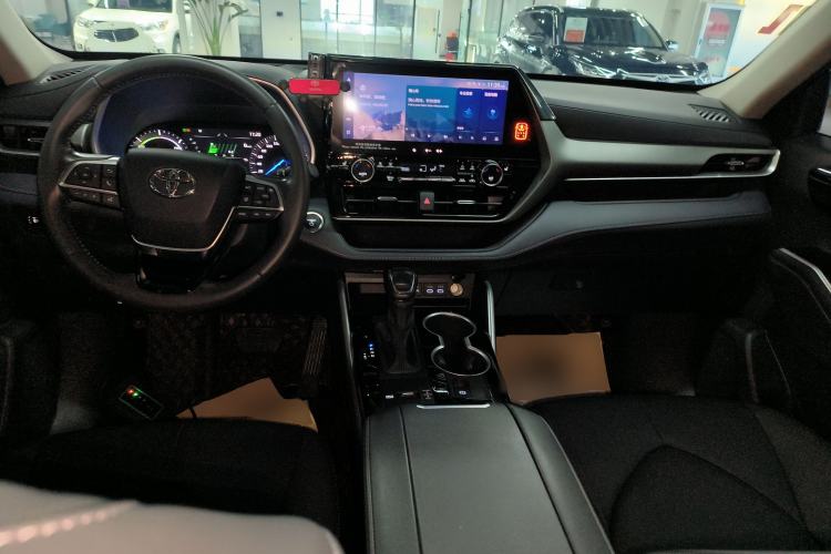 Used Toyota Highlander 2023 2.5L Smart Electric Hybrid Dual-Engine Four-Wheel Drive Prestige Version – 7 Seats