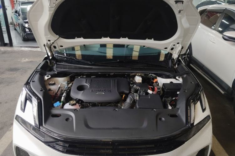 Used Lynk & Co 06 EM-P 2023 EM-P 126 Long-Range Pro
