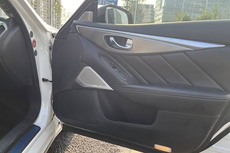 Used Infiniti Q50L 2018 2.0T Enjoyment Edition China V standard
