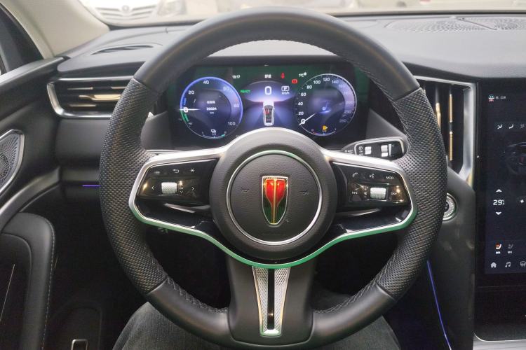 Used Hongqi HS7 PHEV 2024 2.0T PHEV Four-Wheel Drive Flagship Edition 6 Seats