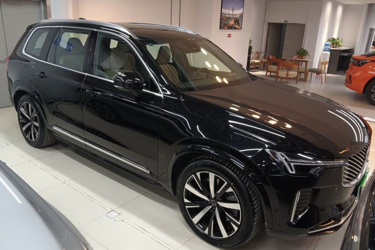 Used Volvo XC90 New Energy 2025 T8 Luxury Prestige 7-Seater