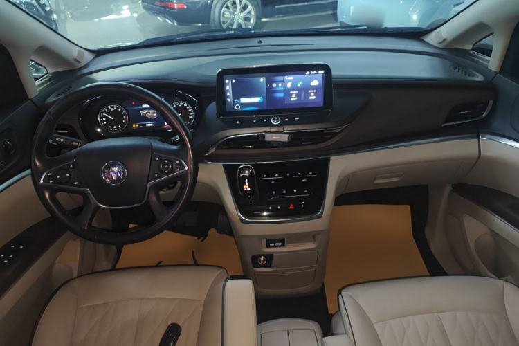 Used Buick GL8 2021 Land Cruiser Executive Class 652T Luxury Model