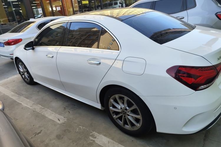 Used Mercedes-Benz A-Class 2020 Restyled A 200 L Sport Sedan Fashion Version
