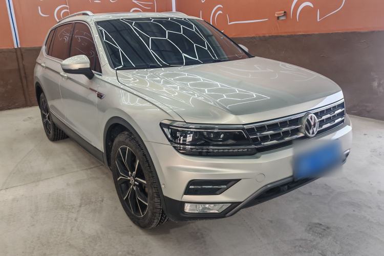 Used Volkswagen Tiguan L 2017 380TSI Automatic All-Wheel Drive Supreme Flagship Edition