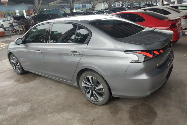 Used Peugeot 408 2022 1.6T Light-Chasing Edition