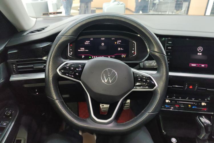 Used Volkswagen Passat 2023 Restyled 330TSI Starry Luxury Edition
