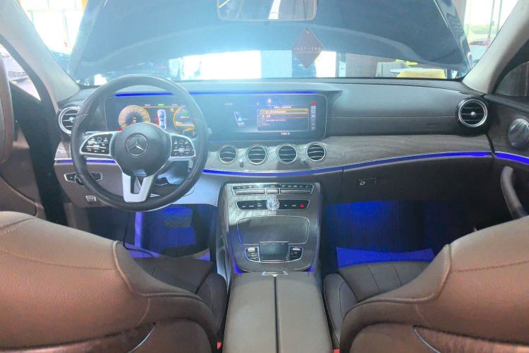 Used Mercedes-Benz E-Class 2020 Facelift E 260 L
