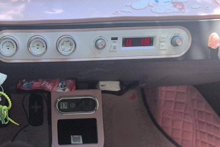 Used Wuling Hongguang MINIEV 2022 Macaron Premium Model – Lithium Iron Phosphate