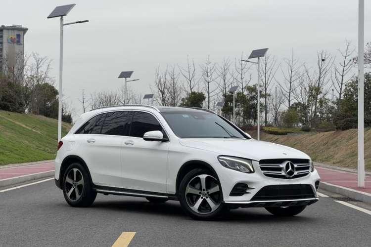 Used Mercedes-Benz GLC 2019 Facelift GLC 260 L 4MATIC Luxury Model
