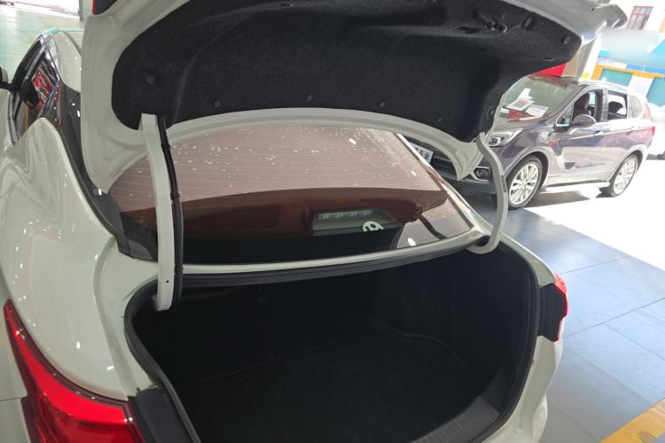 Used Nissan Lannia 2016 1.6L CVT Smart Cool Edition