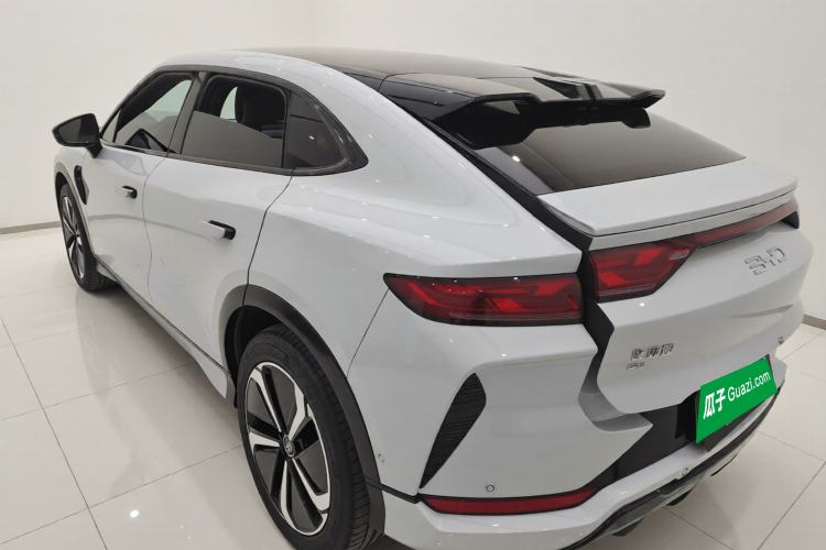 Used BYD Song L EV 2025 Intelligent Driving Version 662 km LiDAR Excellence Edition
