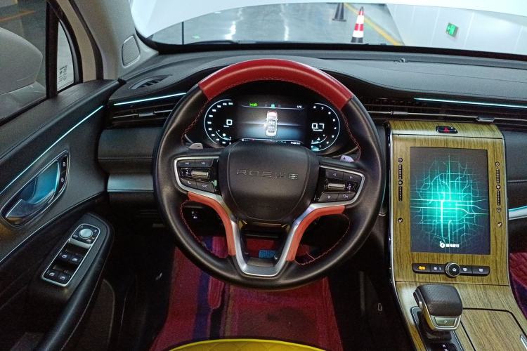 Used Roewe RX5 MAX 2019 300TGI Automatic 4G Connect Luxury Edition
