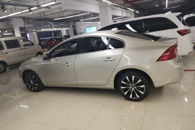 Used Volvo S60 2019 S60L T3 Intelligent Upgrade Edition
