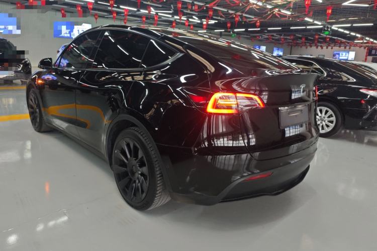 Used Tesla Model Y 2021 Standard Range Rear-Wheel Drive Version