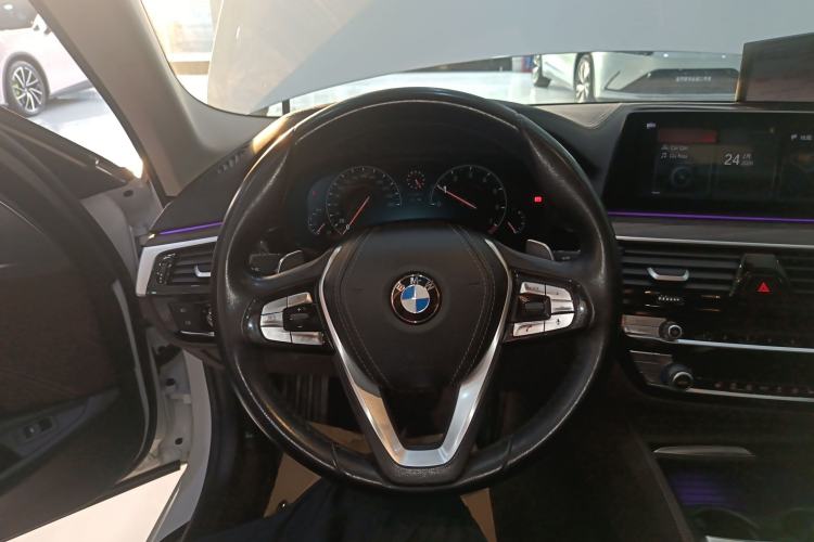 Used BMW 5 Series 2019 530Li Leading Model Luxury Package
