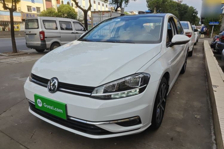 Used Volkswagen Golf 2018 230TSI Automatic Luxury Version