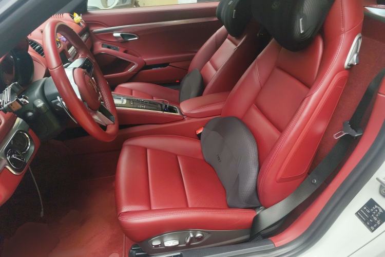 Used Porsche 718 2018 Cayman 2.0T
