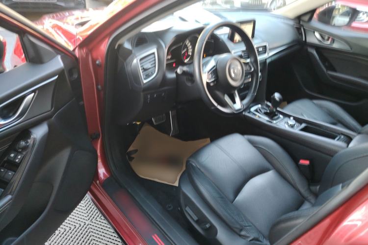 Used Mazda Mazda 3 Axela 2017 Sedan 2.0L Automatic Prestige Model China V Standard
