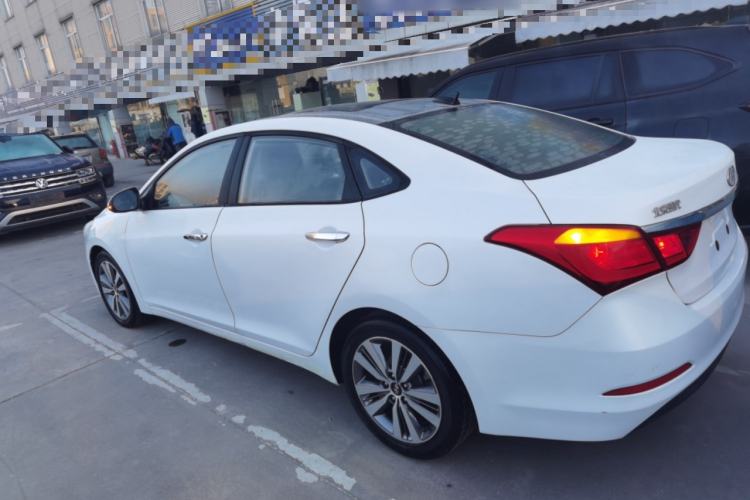 Used Hyundai Mistra 2016 1.8L Automatic Smart GLS
