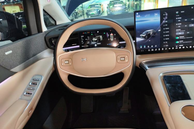 Used XPeng X9 2024 702 Ultra-Long Range Max